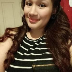 Meet your Posher, Valeria nicole